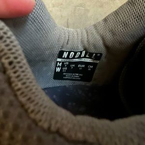 #nobull cross trainers size 8 men